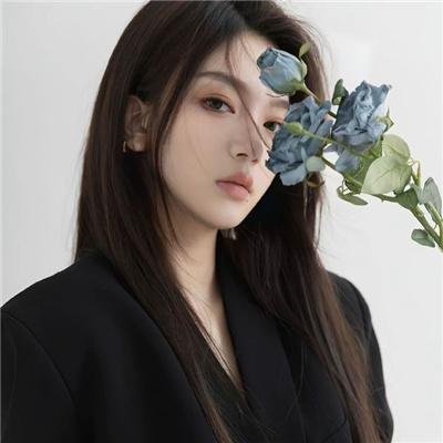 性感女巨人